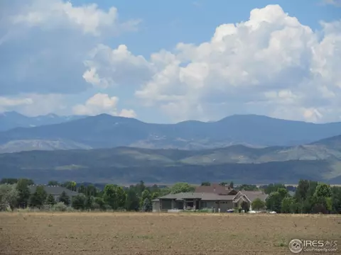 8419 Never Summer Cir, Fort Collins, CO 80528 photo 2