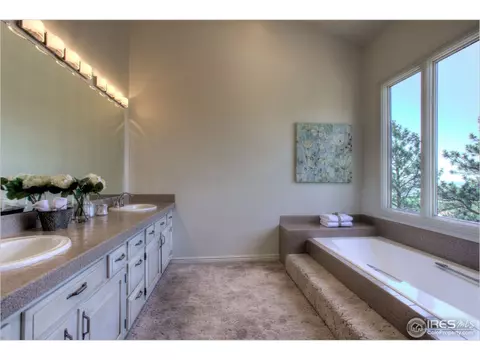 8444 Pinion Dr, Boulder, CO 80302 photo 15