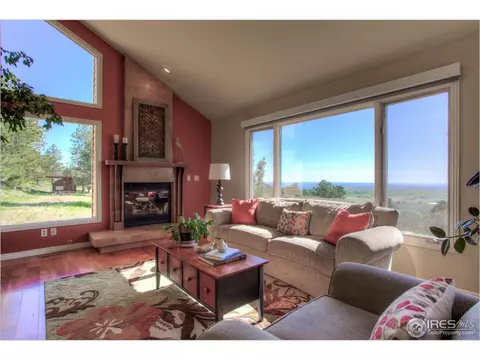 8444 Pinion Dr, Boulder, CO 80302 photo 3