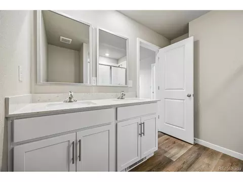 Bath - 202 Equine Rd, Berthoud, CO 80513 photo 3 of 4