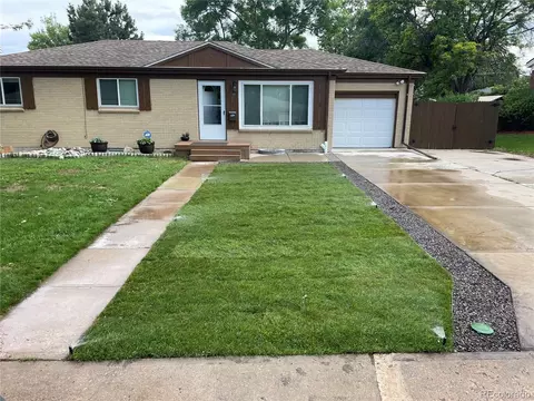 3364 W Wagon Trail Dr, Englewood, CO 80110