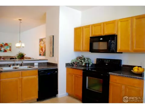 5826 E 127th Ln, Thornton, CO 80602 photo 4