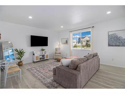 7192 S Valleyhead Ct, Aurora, CO 80016 photo 11