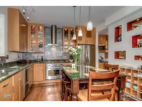 1531 Mapleton Ave, Boulder, CO 80304 photo 3