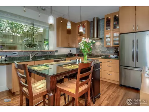 1531 Mapleton Ave, Boulder, CO 80304 photo 2