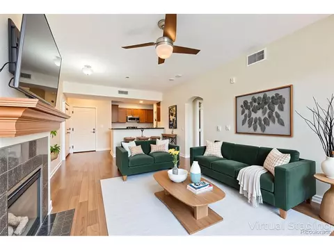 9019 E Panorama Cir #D207, Englewood, CO 80112