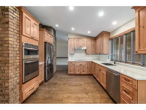 7577 S Crocker Ct, Littleton, CO 80120