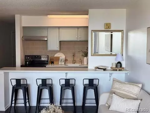 1020 15th St #21M, Denver, CO 80202