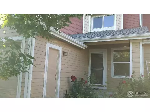2257 E 111th Dr, Northglenn, CO 80233 photo 2