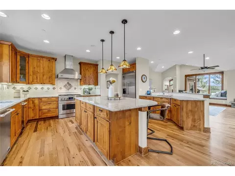 Kitchen - 255 Peakview Rd, Boulder, CO 80302 photo 2 of 5