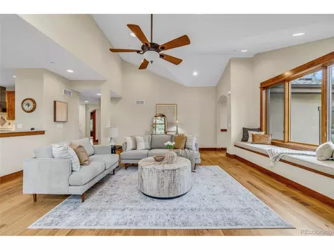 Living - 255 Peakview Rd, Boulder, CO 80302 photo 2 of 6
