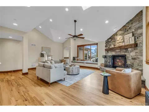 Living - 255 Peakview Rd, Boulder, CO 80302 photo 4 of 6