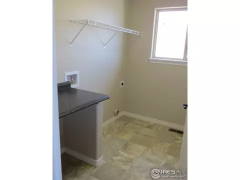 5773 Waverley Ave, Firestone, CO 80504 photo 11