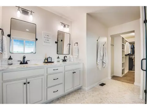 6718 S Kellerman Way, Aurora, CO 80016 photo 18
