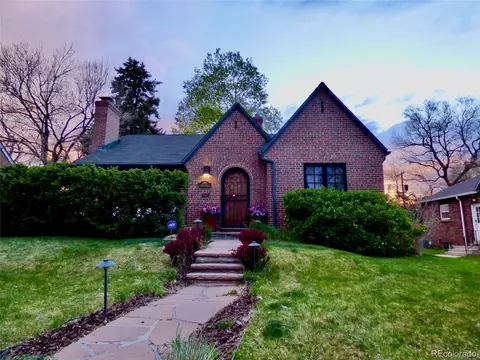 Undisclosed, Denver, CO 80220