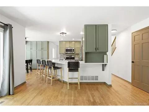 Kitchen - 16446 E Prentice Pl, Centennial, CO 80015 photo 4 of 4