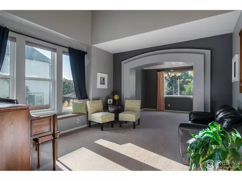 926 Pendleton Ave, Longmont, CO 80504 photo 3