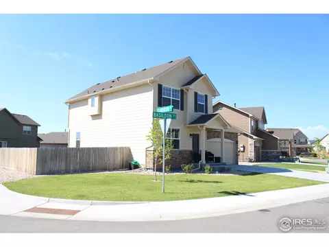 1545 Basildon Ct, Windsor, CO 80550 photo 2