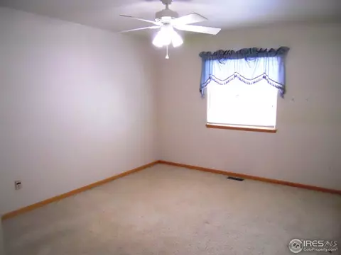 105 E Indiana Ave, Berthoud, CO 80513 photo 8