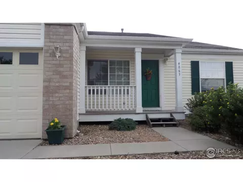 4863 Jasper Ct, Denver, CO 80239 photo 2