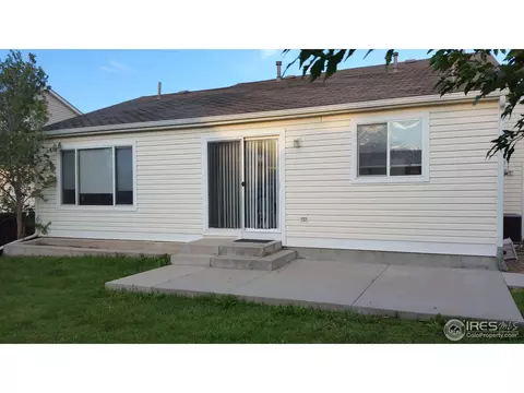 4863 Jasper Ct, Denver, CO 80239 photo 12