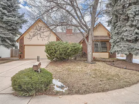 12100 E Villanova Dr, Aurora, CO 80014
