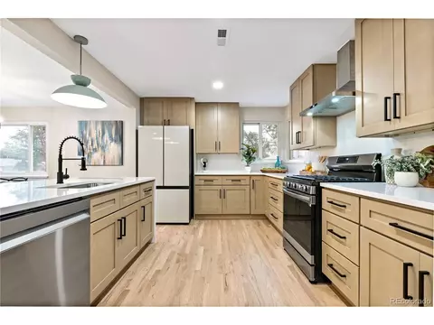 6567 Teller St, Arvada, CO 80003 photo 8