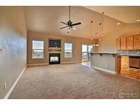 6902 29th St, Greeley, CO 80634 photo 3