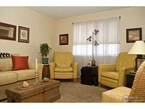 5461 White Pl, Boulder, CO 80303 photo 2