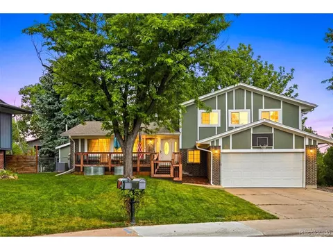 2863 S Reading Ct, Denver, CO 80231
