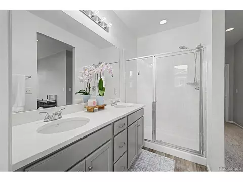 Bath - 23543 E 5th Dr, Aurora, CO 80018 photo 2 of 4