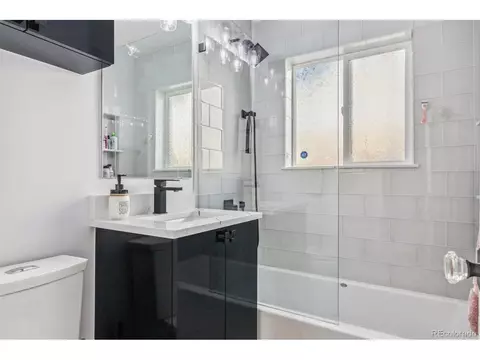 2916 Ivanhoe St, Denver, CO 80207 photo 17
