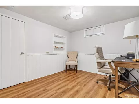 2916 Ivanhoe St, Denver, CO 80207 photo 27