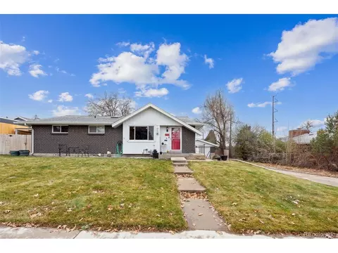 2658 E Cresthill Ave, Centennial, CO 80121