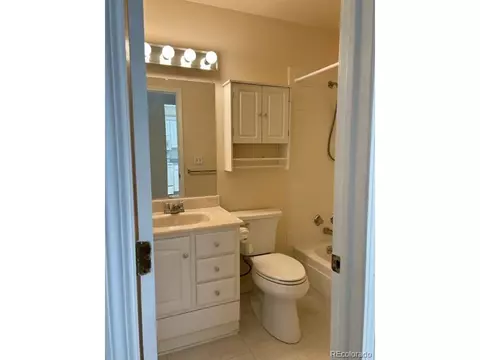 2747 E Geddes Ave, Centennial, CO 80122 photo 17