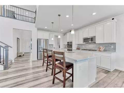 7130 Medalist Ct, Castle Pines, CO 80108