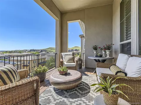 10516 Ladera Dr, Lone Tree, CO 80124 photo 2