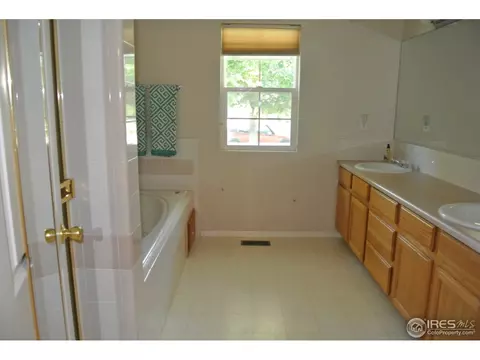 205 Hubbell St, Berthoud, CO 80513 photo 12