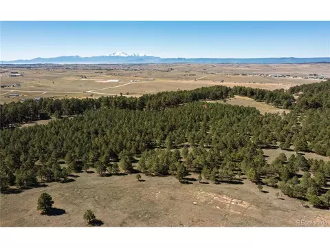 9040 Walker Rd, Colorado Springs, CO 80908