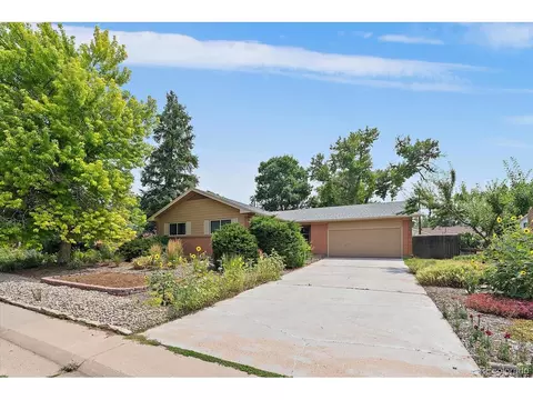 6604 S Williams Cir, Centennial, CO 80121