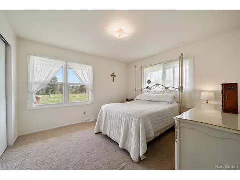 11173 Emerald Ln, Conifer, CO 80433 photo 16