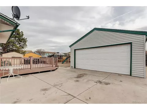 Exterior - 2260 E 83rd Pl, Denver, CO 80229 photo 10 of 10