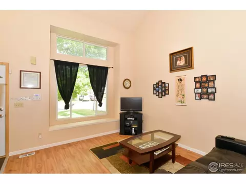 10771 Jackson Ct, Thornton, CO 80233 photo 5