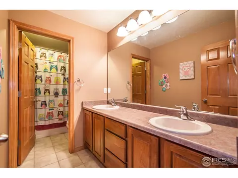 24182 E 2nd Dr, Aurora, CO 80018 photo 22
