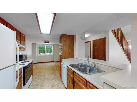 11763 E Cornell Cir, Aurora, CO 80014 photo 9