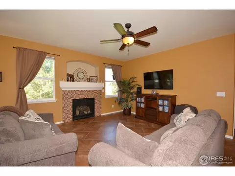 628 Lanley Dr, Windsor, CO 80550 photo 4