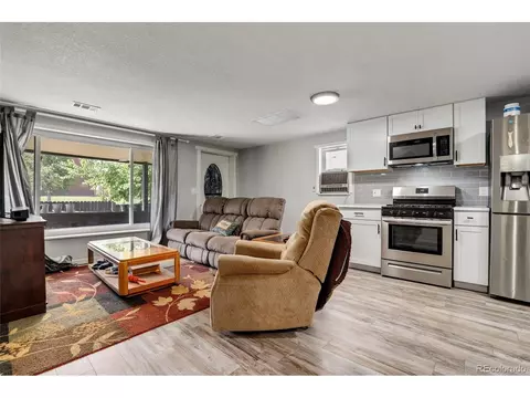 3015 E 40th Ave, Denver, CO 80205 photo 9