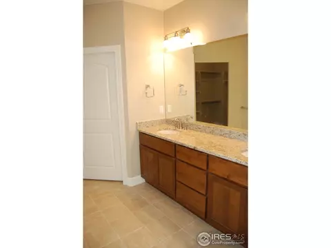 10135 Devonshire St, Longmont, CO 80504 photo 7