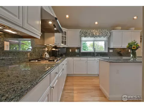 1770 Red Cloud Rd, Longmont, CO 80504 photo 4
