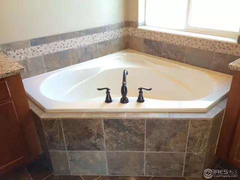 815 Wagon Bend Rd, Berthoud, CO 80513 photo 7